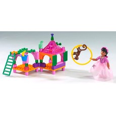 Paprika and the Mischievous Monkey (set 5856-1)