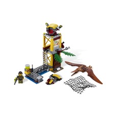Tower Takedown (set 5883-1)