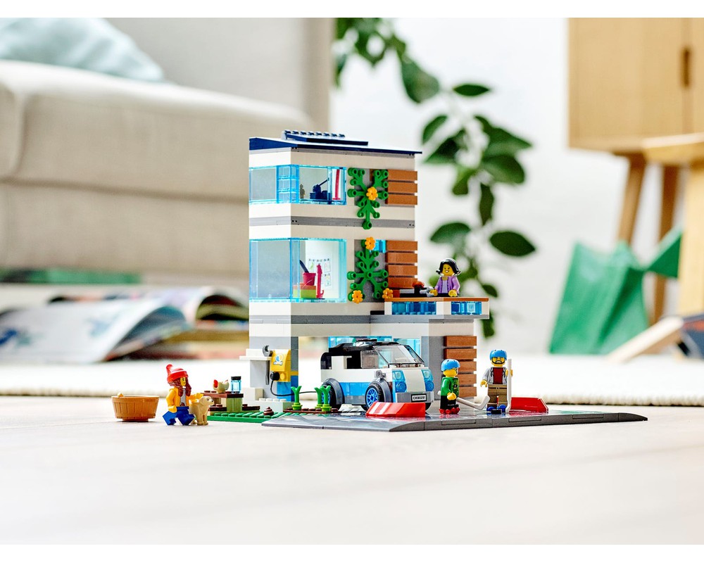 LEGO Set 60291-1 Family House (2021 City) | Rebrickable - Build with LEGO