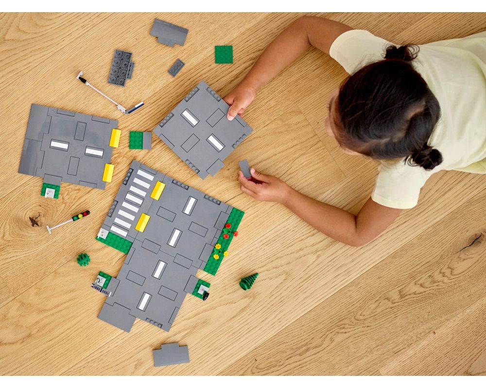 mandskab Opfylde kerne LEGO Set 60304-1 Road Plates (2021 City) | Rebrickable - Build with LEGO