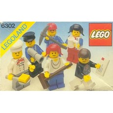 Mini-Figure Set (set 6302-1)