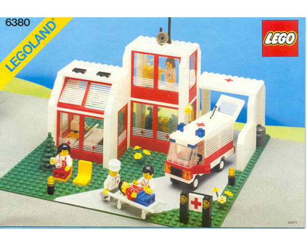LEGO Set 6380-1 Emergency Treatment Center Town > Classic Town) | Rebrickable - Build with LEGO