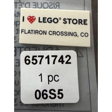 I [Heart] LEGO Store Flatiron Crossing, CO Tile (set 6571742-1)