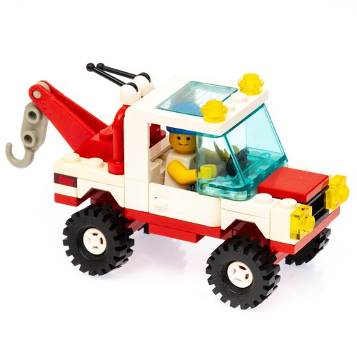 Hook & Haul Wrecker