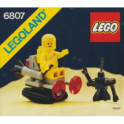 Space Sledge with Astronaut and Robot
