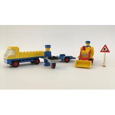 Road Repair Crew (set 692-1)
