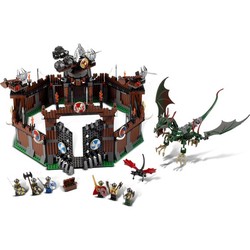 Viking Fortress against the Fafnir Dragon, zdjęcie 1