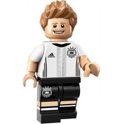Benedikt Höwedes (4)