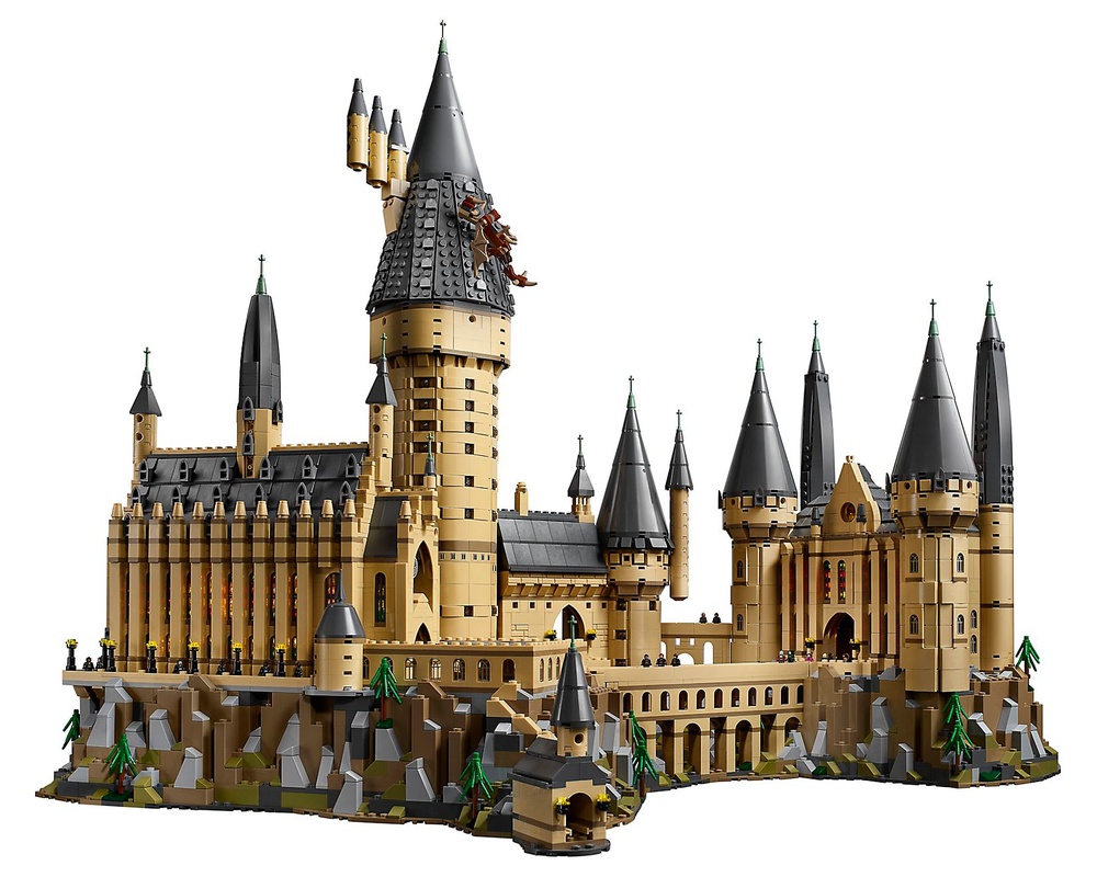 Brickfinder - Upsize Your LEGO Hogwarts Castle (71043) With This Amazing  Fan-Mod!
