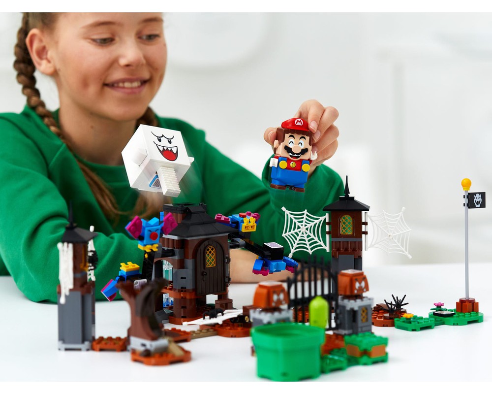 LEGO Set 71377-1 King Boo and the Haunted Yard Expansion Set (2020 Super Mario) | Rebrickable 