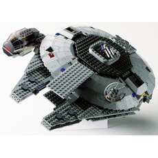 Millennium Falcon (set 7190-1)