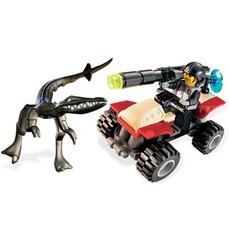 Street Sprinter vs. Mutant Lizard (set 7473-1)