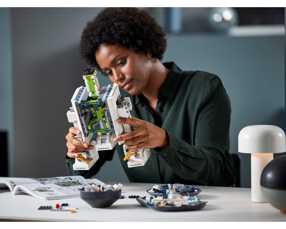 LEGO Set 75308-1 R2-D2 (2021 Star Wars) | Rebrickable - Build with LEGO