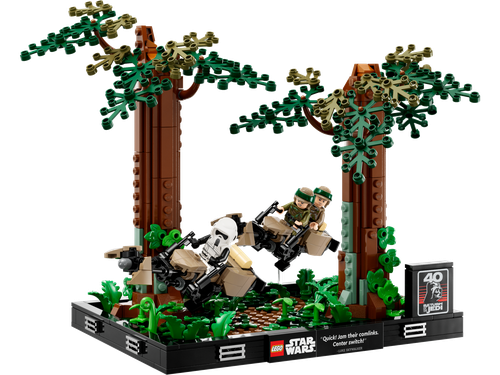 Endor Speeder Chase Diorama
