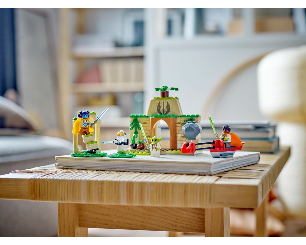 サクラ　No.1 LEGO Set 75358-1 Tenoo Jedi Temple (2023 Star Wars) | Rebrickable