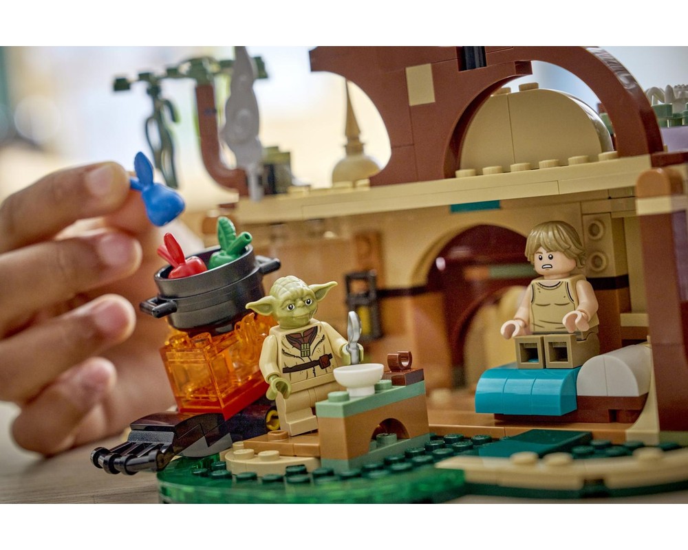 LEGO Set 75422-1 Yoda's Hut and Jedi Training (2026 Star Wars ...