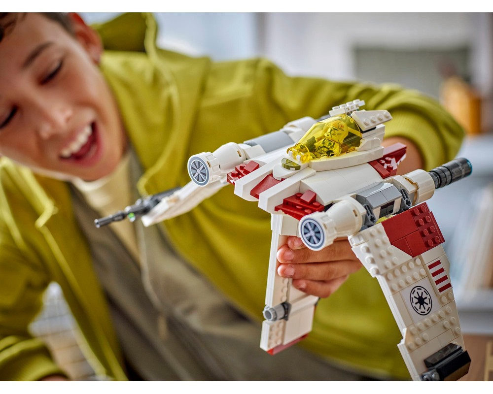 LEGO Set 75432-1 V-19 Torrent Starfighter (2025 Star Wars ...