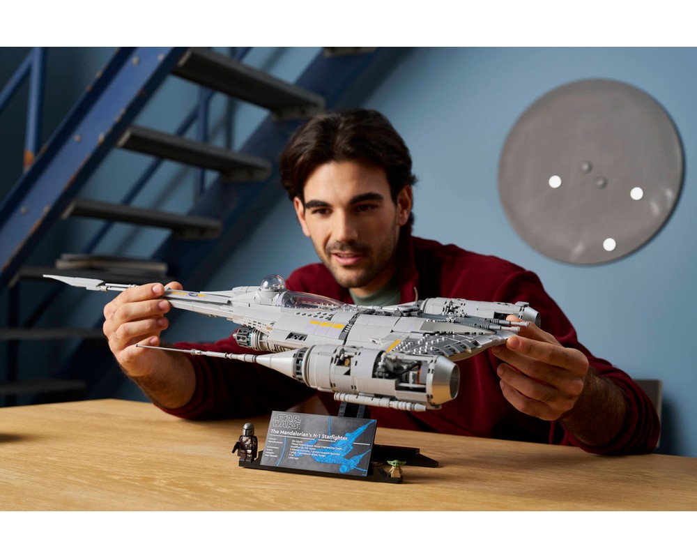 LEGO Set 75442-1 The Mandalorian's N-1 Starfighter (2026 Star Wars ...