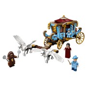 Beauxbatons' Carriage: Arrival at Hogwarts