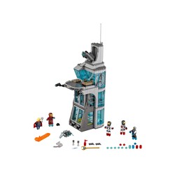 Attack on Avengers Tower, zdjęcie 1