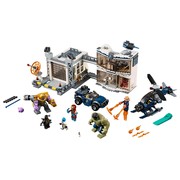 Avengers Compound Battle