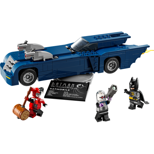 Batman with the Batmobile vs Harley Quinn and Mr. Freeze