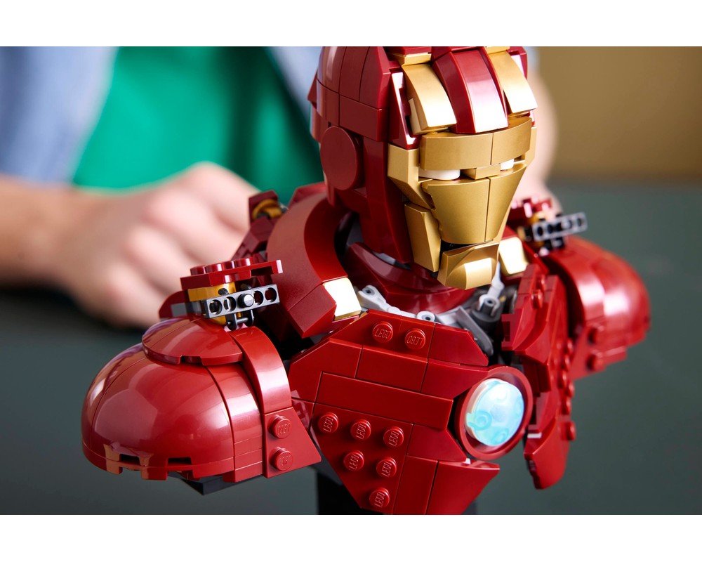 LEGO Set 76327-1 Iron Man MK4 Bust (2025 Super Heroes Marvel > The ...
