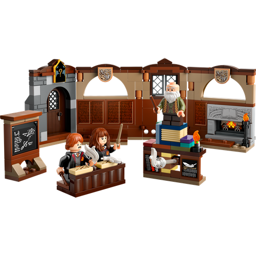 Hogwarts Castle: Charms Class