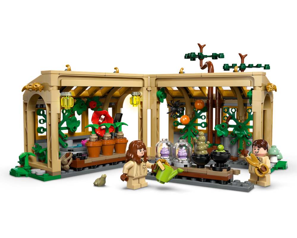 LEGO Set 76445-1 Hogwarts Castle: Herbology Class (2025 Harry Potter ...