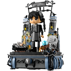 Wednesday Addams Figure (set 76780-1)