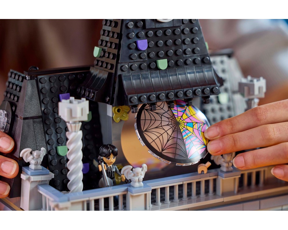 LEGO Set 76781-1 Wednesday & Enid's Dorm Room (2024 Wednesday ...