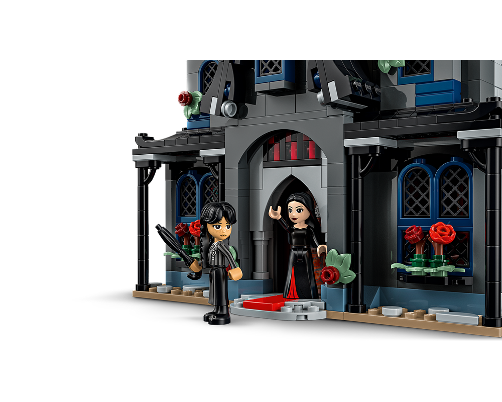 LEGO Set 76786-1 Morticia's Cottage (2025 Wednesday) | Rebrickable ...