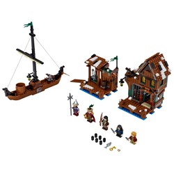 Lake-town Chase, zdjęcie 1