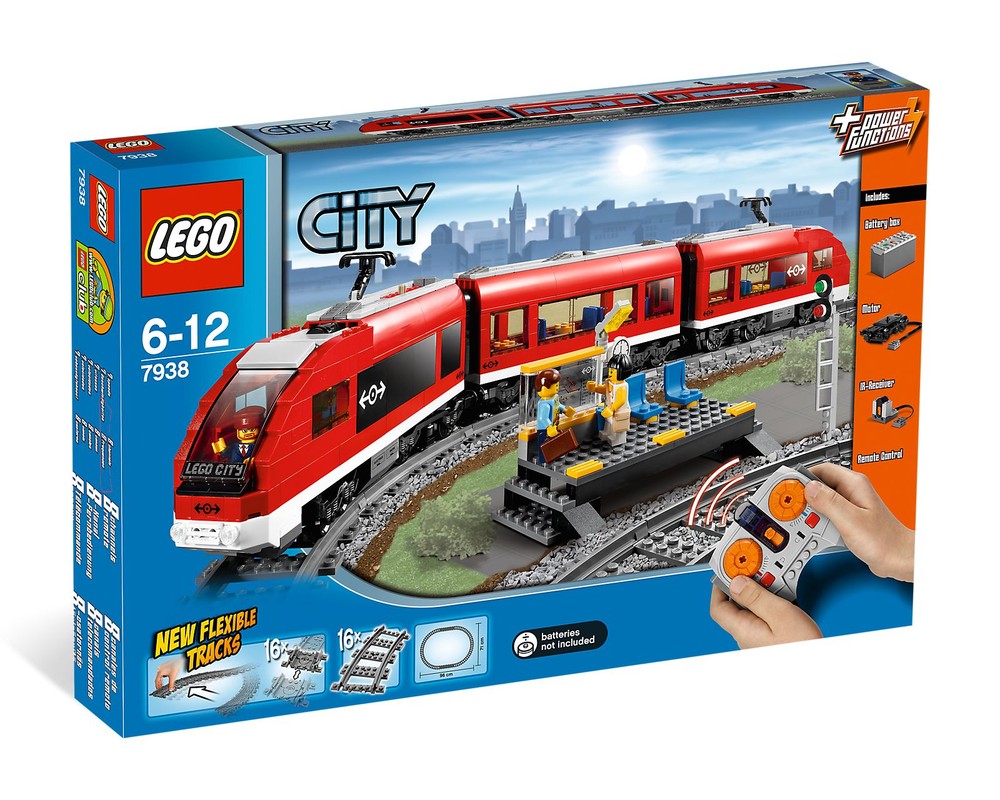 LEGO Set 7938-1 Passenger Train (2010 City > Trains) | Rebrickable