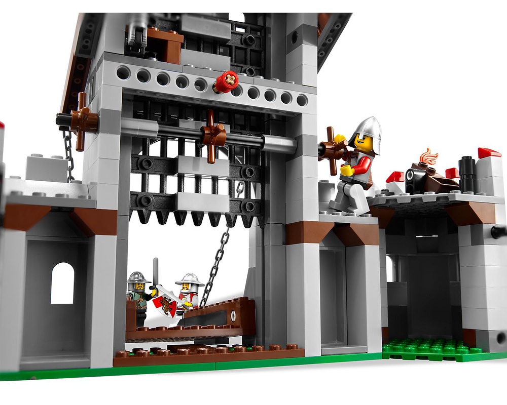 Set 7946-1 Castle (2010 Castle > Kingdoms) Rebrickable Build with LEGO