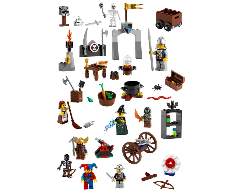 LEGO Set 7979 1 Castle Advent Calendar 2008 2008 Seasonal Advent 