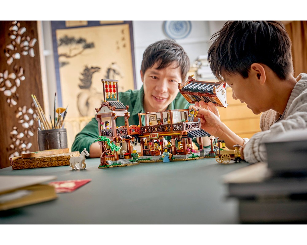 LEGO Set 80121-1 Ancient Moon-Gazing Inn (2026 Chinese Traditional ...