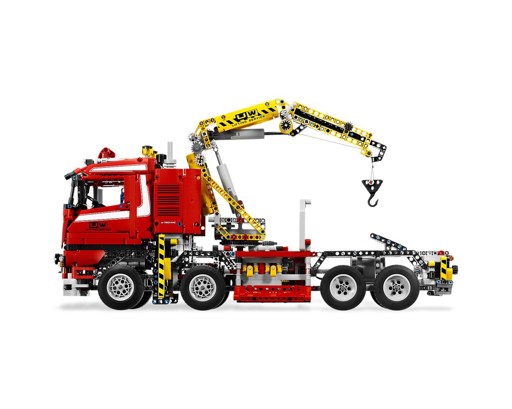 LEGO Set Crane Truck (2009 Technic) | Rebrickable Build with