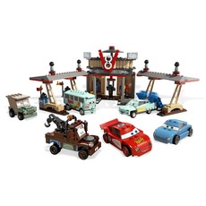 Flo's V8 Café (set 8487-1)