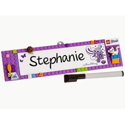 Friends Name Sign