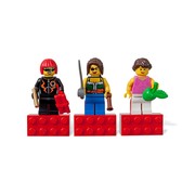 Female Minifigure Magnet Set