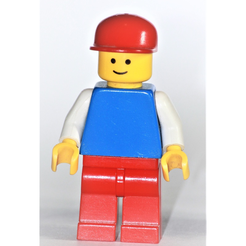 LEGO Set fig-000160 Man, Blue Torso, Red Legs, Red Cap (3626a Head ...