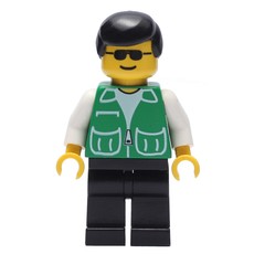 Man, Green Jacket, Black Legs, Black Cap (fig-000476)