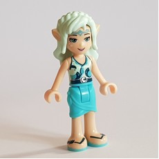 Naida Riverheart with Flower in Hair (fig-000519)