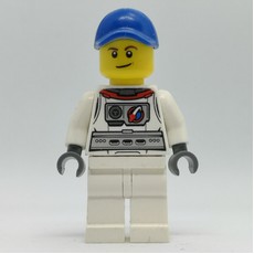 Astronaut with Blue Cap (fig-001871)
