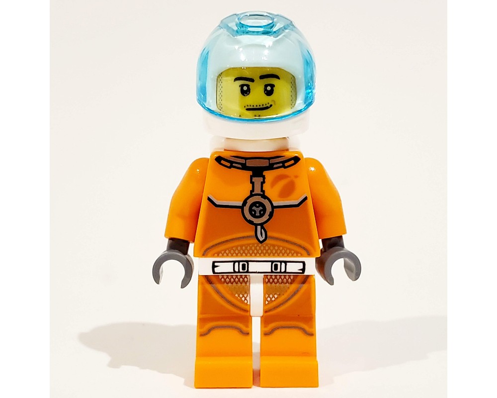 LOADS Space Wars Helmet Body Display for Lego Star Comoros