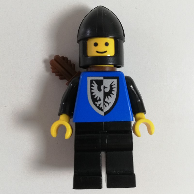 LEGO Set fig-002476 Archer (Black Falcon) - Black Legs, Black Hips ...