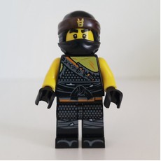 Cole with Bandana (Hunted) (fig-002902)