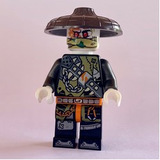 Dragon Hunter with Dark Brown Hat (fig-002905)