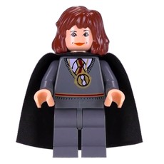 Hermione Granger, Gryffindor Sweater with Time Turner, Cape (fig-003084)